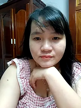 Snapshot of _Babyrose_ chatting on October 18, 4:08 pm Babyrose online show from October 18, 4:08 pm