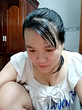 Snapshot of _Babyrose_ chatting on October 25, 4:57 pm Babyrose online show from October 25, 4:57 pm