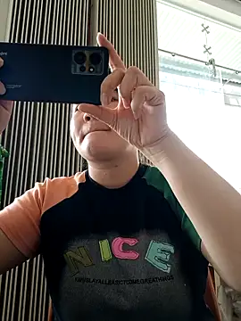 Snapshot of _Babyrose_ chatting on October 26, 5:02 am Babyrose online show from October 26, 5:02 am