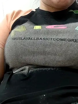  Babyrose  online show from January 9, 11:57 am