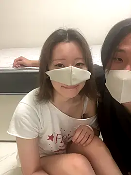 Snapshot of reon_reonreon chatting on October 20, 6:25 am reon reonreon online show from October 20, 6:25 am