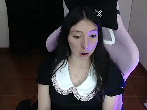 Snapshot of ScarlettShirahoshi chatting on September 23, 9:07 pm ScarlettShirahoshi online show from September 23, 9:07 pm