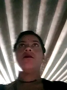 Snapshot of Mohini-xx chatting on October 22, 11:26 pm Mohini-xx online show from October 22, 11:26 pm