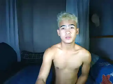 xx topless online show from November 5, 9:15 pm