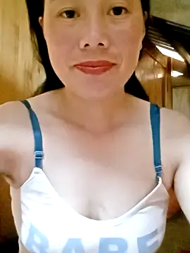 Snapshot of LyyChac chatting on September 9, 7:41 am LyyChac online show from September 9, 7:41 am