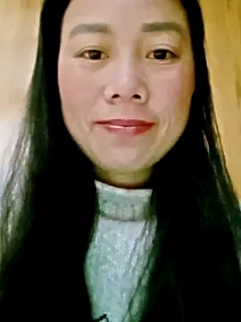 Snapshot of LyyChac chatting on November 28, 10:01 pm LyyChac online show from November 28, 10:01 pm