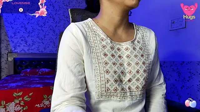 snow white123 online show from June 11, 9:35 pm