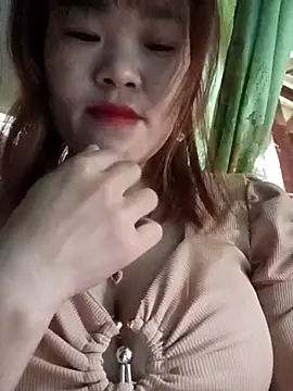 sukabae00 online show from October 17, 2:59 am