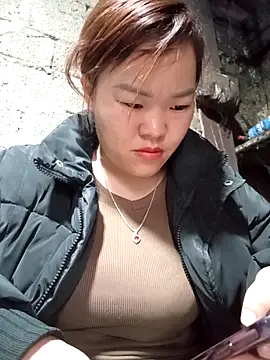 sukabae00 online show from March 12, 12:39 am