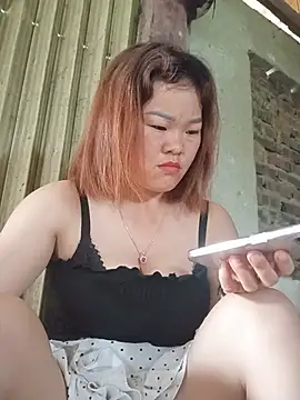 Snapshot of sukabae00 chatting on May 21, 2:40 am sukabae00 online show from May 21, 2:40 am