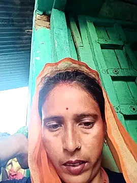 Snapshot of Arti13A chatting on June 24, 12:20 am Arti13A online show from June 24, 12:20 am