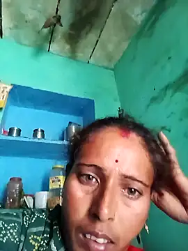 Snapshot of Arti13A chatting on July 13, 1:08 am Arti13A online show from July 13, 1:08 am