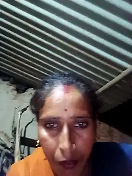Snapshot of Arti13A chatting on July 17, 3:39 pm Arti13A online show from July 17, 3:39 pm
