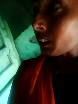 Snapshot of Arti13A chatting on July 28, 1:12 am Arti13A online show from July 28, 1:12 am