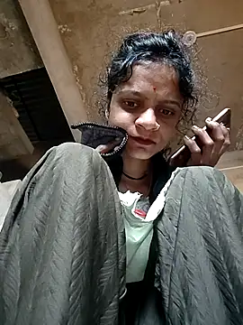 Snapshot of Sonam_dhakad chatting on February 5, 3:22 am Sonam dhakad online show from February 5, 3:22 am