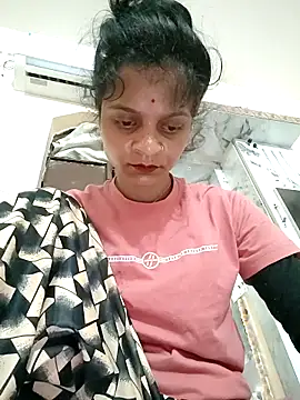 Snapshot of Sonam_dhakad chatting on February 18, 12:39 am Sonam dhakad online show from February 18, 12:39 am