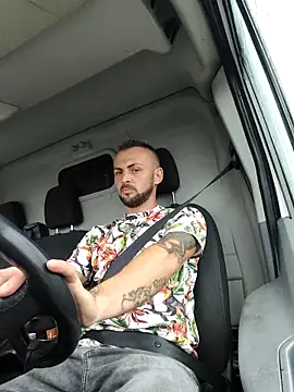 papichulo0099 online show from September 10, 6:35 am