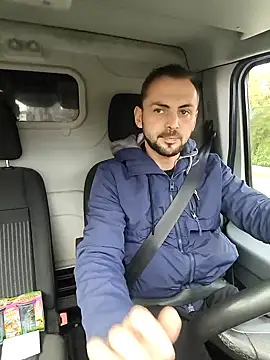 papichulo0099 online show from October 28, 6:17 am