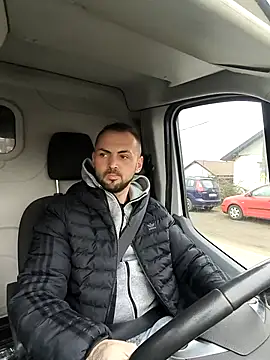 papichulo0099 online show from November 27, 7:32 am