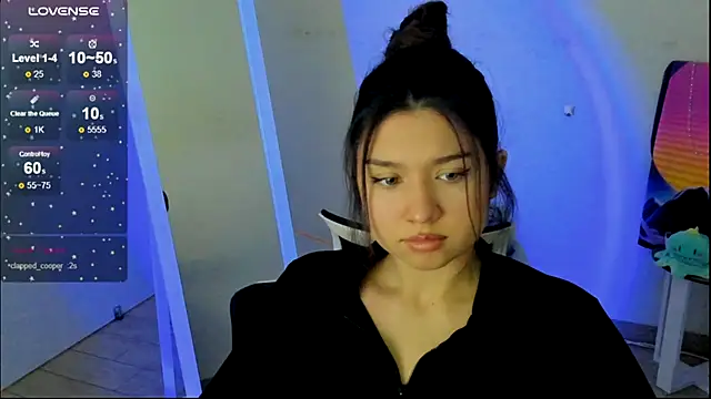 Snapshot of Sandra_Curly chatting on November 23, 11:26 pm Sandra Curly online show from November 23, 11:26 pm