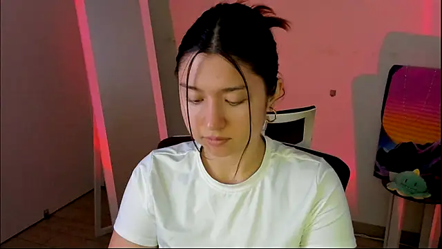 Snapshot of Sandra_Curly chatting on December 16, 10:26 pm Sandra Curly online show from December 16, 10:26 pm