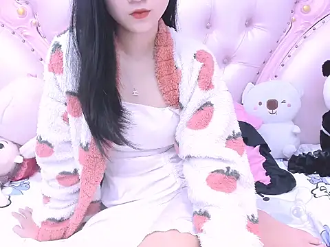  ly   online show from February 7, 1:20 am