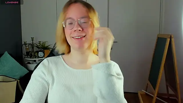 Snapshot of Amanda_Butlerr chatting on November 23, 10:04 am Amanda Butlerr online show from November 23, 10:04 am