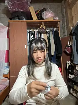 Snapshot of AAANINE22 chatting on October 13, 6:02 am AAANINE22 online show from October 13, 6:02 am