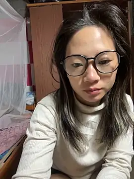 Snapshot of AAANINE22 chatting on October 14, 1:39 am AAANINE22 online show from October 14, 1:39 am