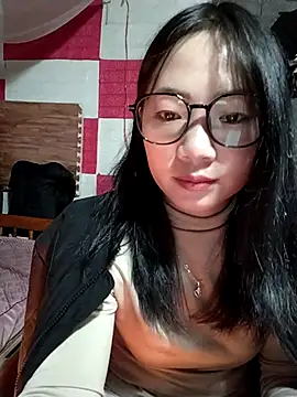 Snapshot of AAANINE22 chatting on November 1, 2:24 am AAANINE22 online show from November 1, 2:24 am