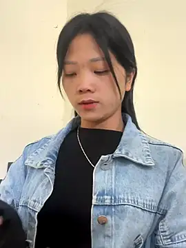 thaoyeuuu online show from September 24, 2:04 am