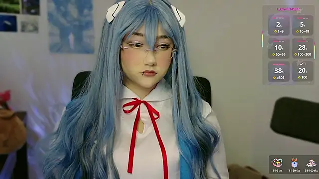 Livelle69 online show from May 23, 10:36 pm