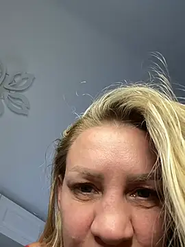 Snapshot of Bellissa_ chatting on June 30, 2:07 pm Bellissa online show from June 30, 2:07 pm