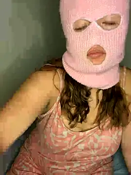Snapshot of destiny69col chatting on October 2, 1:12 am destiny69col online show from October 2, 1:12 am