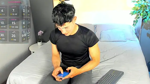 AustinJones  online show from September 26, 8:57 pm