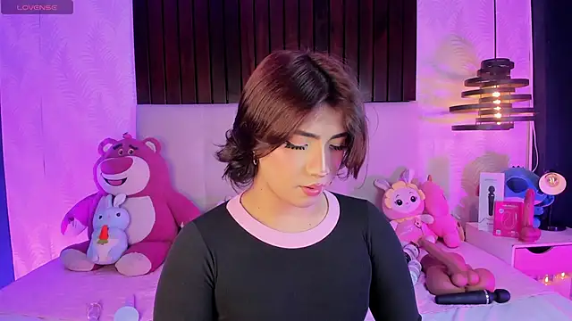 Creamy Angelo online show from June 19, 2:05 am