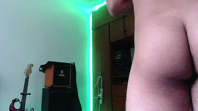 Snapshot of Diego__Barbarie__ chatting on October 2, 9:44 pm Diego Barbarie online show from October 2, 9:44 pm