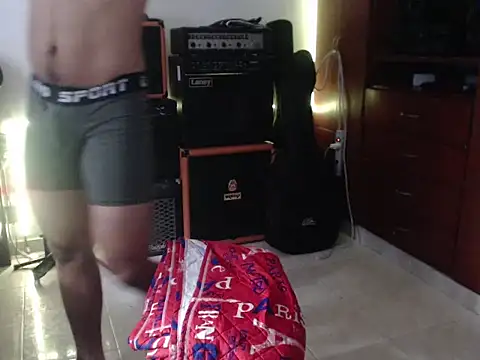 Snapshot of Diego__Barbarie__ chatting on November 15, 9:11 pm Diego Barbarie online show from November 15, 9:11 pm