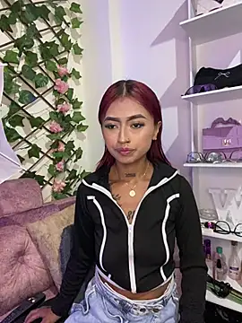 Dirty isabella18 online show from July 17, 4:34 pm