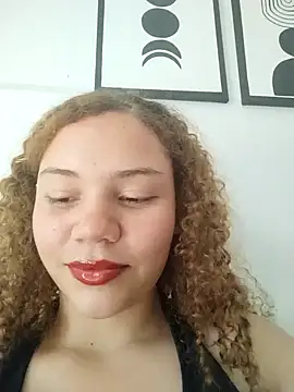 SirenRouge 69 online show from November 24, 7:24 pm