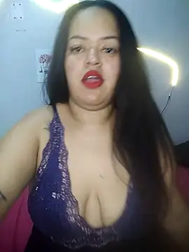 Snapshot of bellapb chatting on September 9, 12:54 am bellapb online show from September 9, 12:54 am