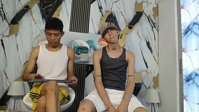 BEAUTY BOYS1 online show from February 20, 7:58 pm