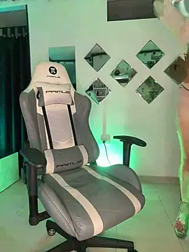 Bella-kim- online show from March 4, 3:23 am