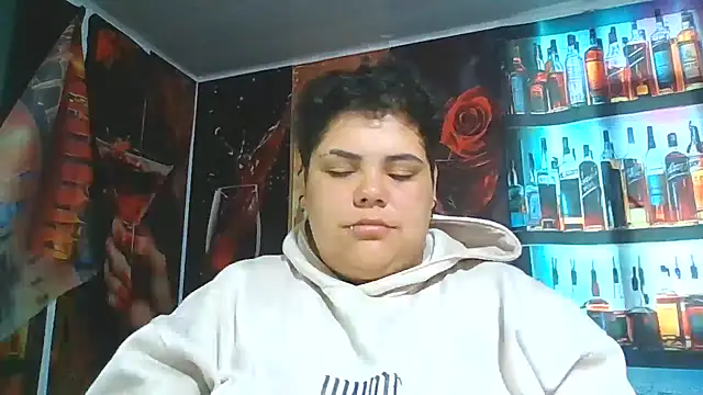 Hailey Curvy online show from March 18, 11:35 am