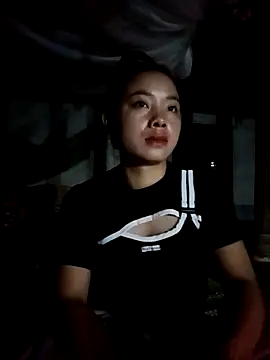 Snapshot of milo123-xx chatting on September 12, 12:05 pm milo123-xx online show from September 12, 12:05 pm