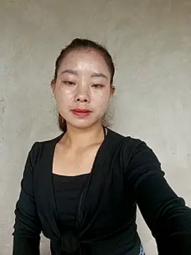 Snapshot of milo123-xx chatting on October 2, 12:50 am milo123-xx online show from October 2, 12:50 am