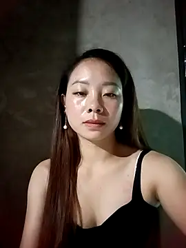 Snapshot of milo123-xx chatting on October 19, 1:28 am milo123-xx online show from October 19, 1:28 am