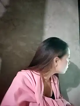 Snapshot of milo123-xx chatting on October 22, 4:57 am milo123-xx online show from October 22, 4:57 am