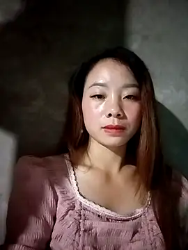 Snapshot of milo123-xx chatting on October 26, 1:44 am milo123-xx online show from October 26, 1:44 am