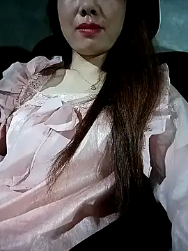 milo123-xx online show from May 11, 4:04 pm